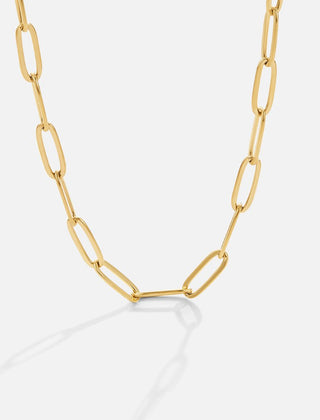 Collar dorado con diseño de eslabones - Raúl & Sara Madrid