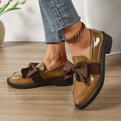 Mocasín de charol de plataforma
