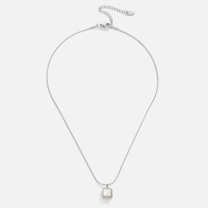 Silvie – Collana dorata con piccole placchette