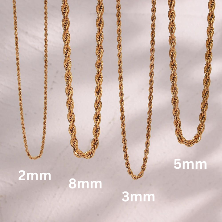 Helena – Collar dorado con diseño de puntos