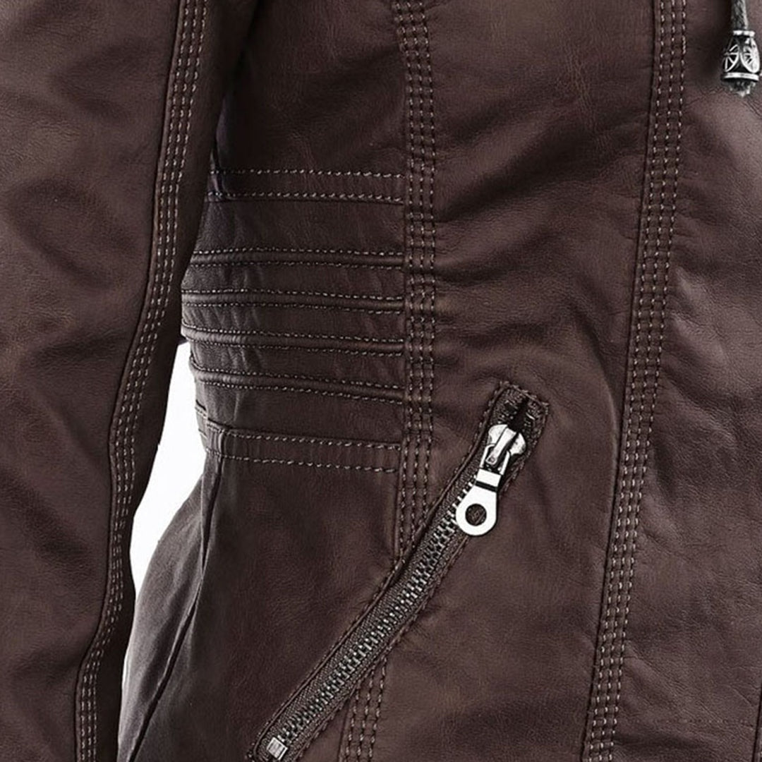 Chaqueta motera con capucha