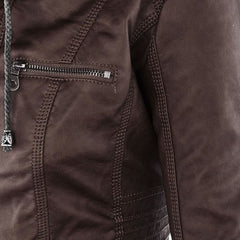 Chaqueta motera con capucha