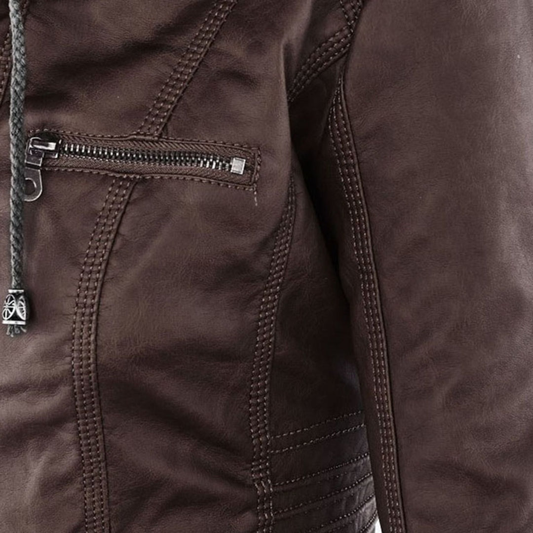 Chaqueta motera con capucha