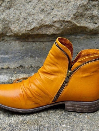 Valentina · Botines de piel con cremallera
