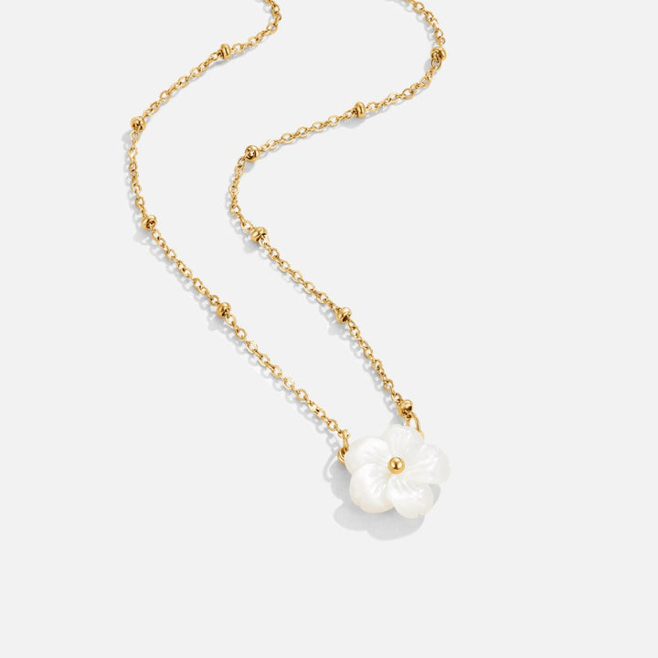 Beatrix – Collana dorata con perla decorativa